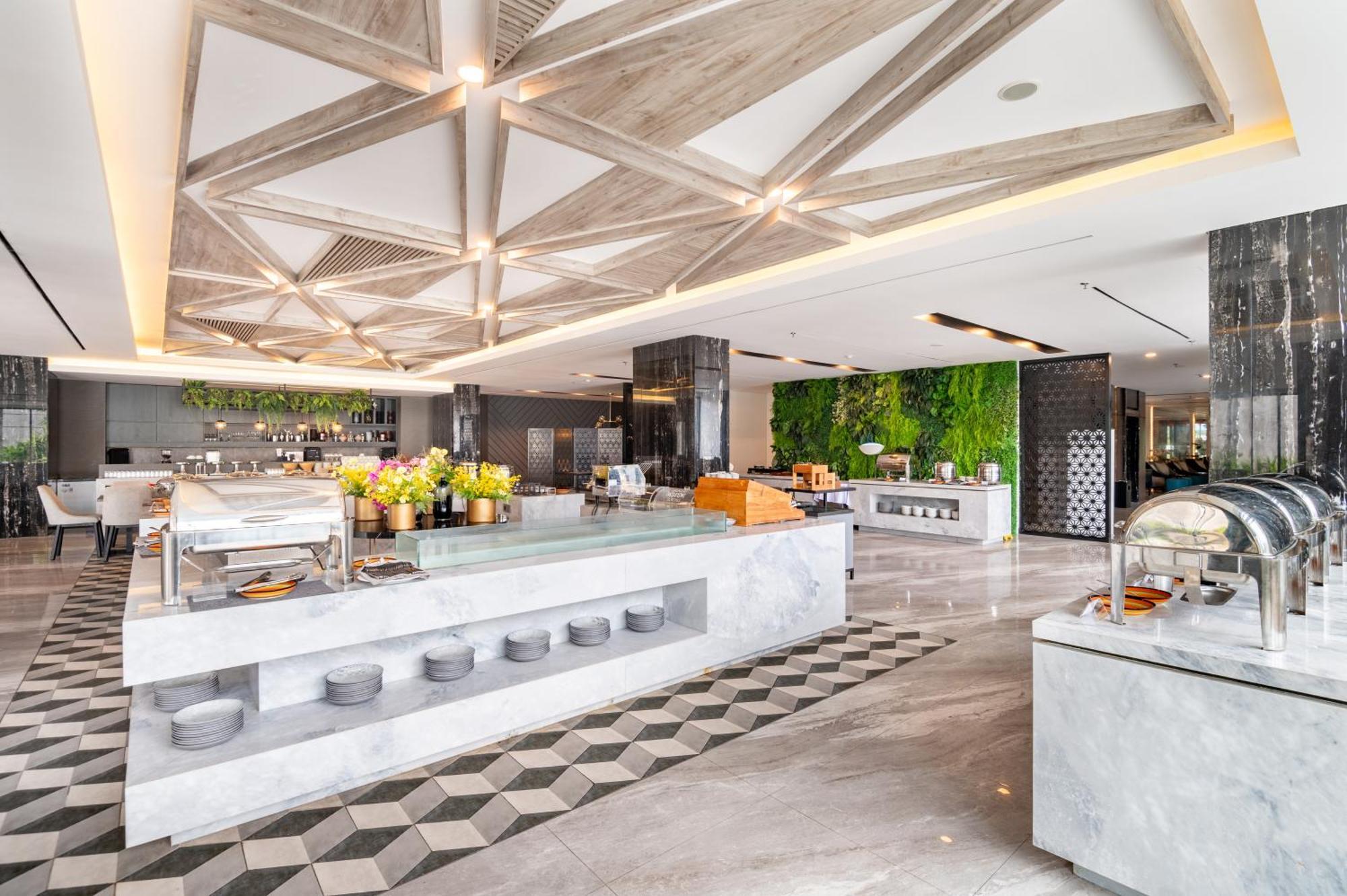 Aston Sorong Hotel & Conference Center 외부 사진