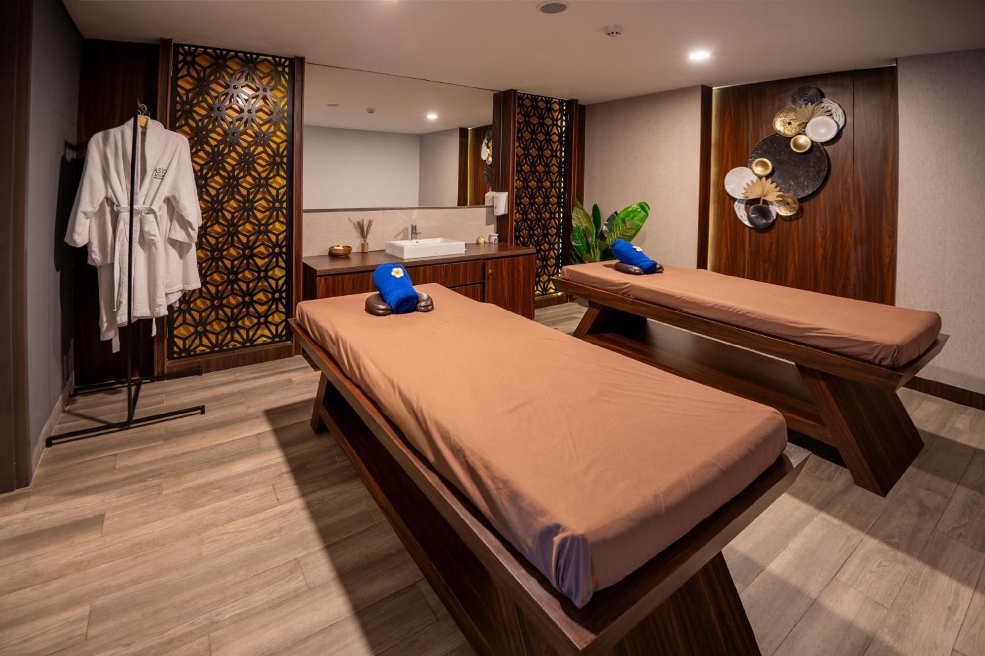 Aston Sorong Hotel & Conference Center 외부 사진