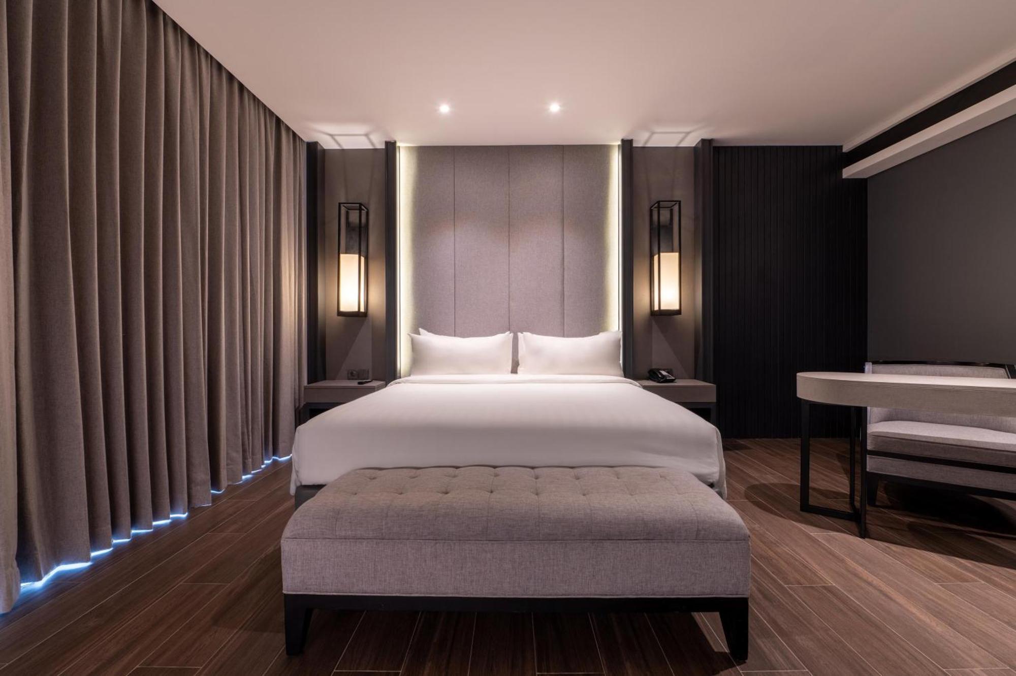 Aston Sorong Hotel & Conference Center 외부 사진