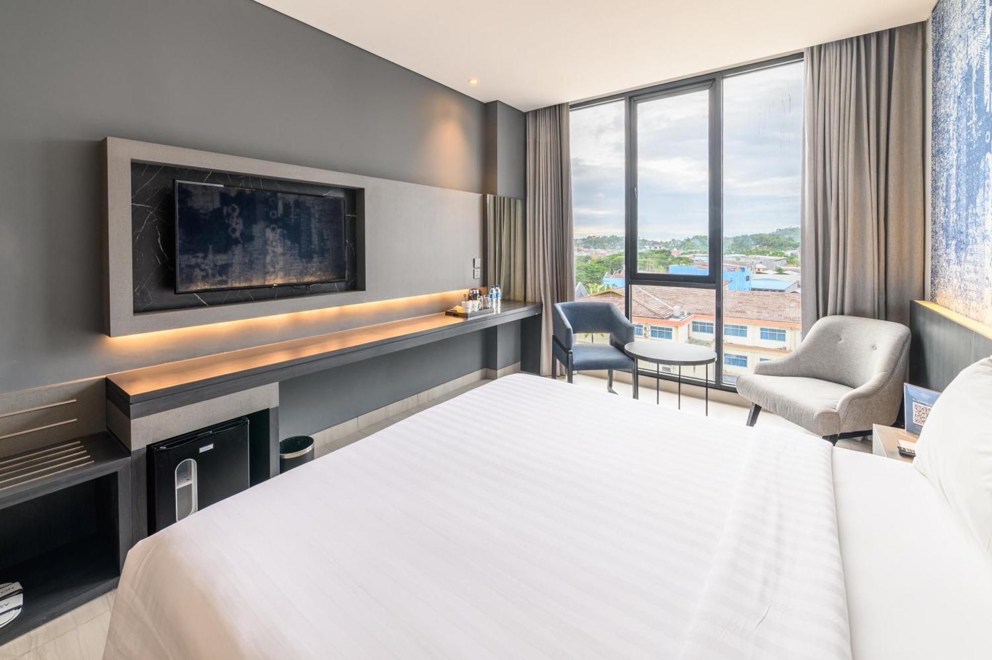 Aston Sorong Hotel & Conference Center 외부 사진