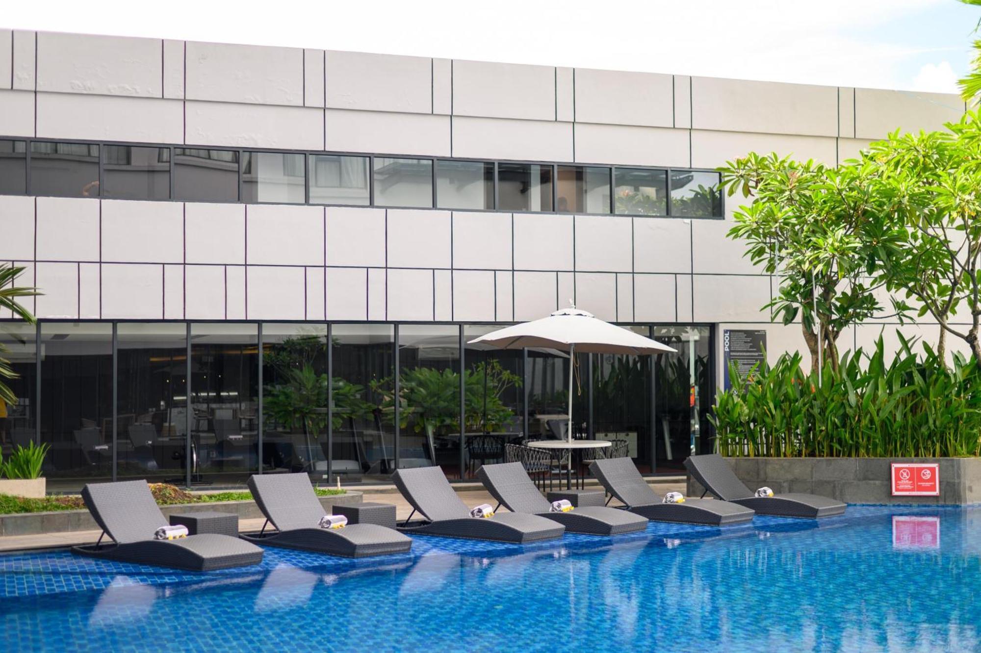 Aston Sorong Hotel & Conference Center 외부 사진